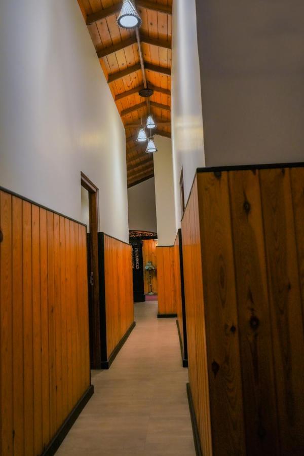 Blue Moon Residency Hotel Nuwara Eliya Buitenkant foto