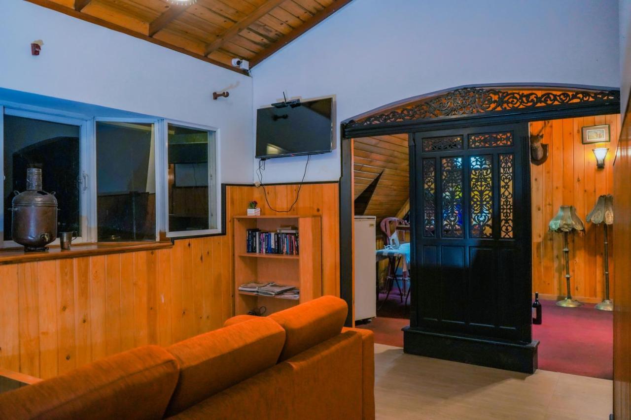 Blue Moon Residency Hotel Nuwara Eliya Buitenkant foto